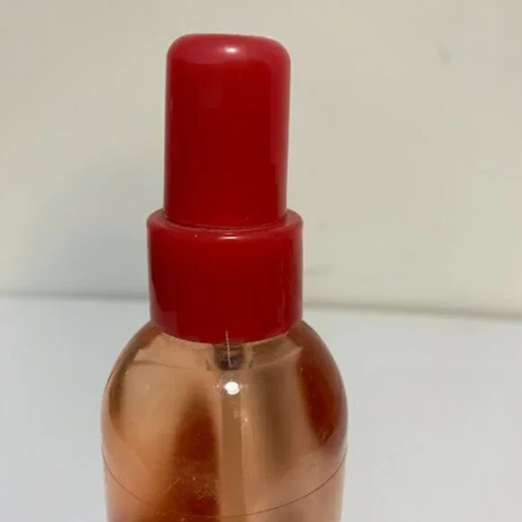 Bath & Body Works Temptations Frozen Daiquiri Body Splash 8 fl. oz. - Picture 7 of 9